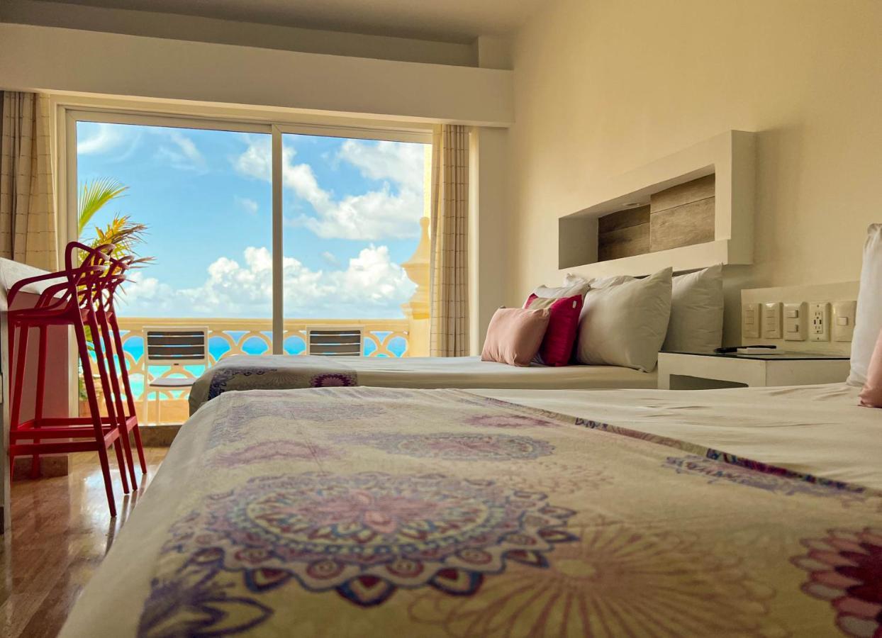 Beachside Apartments Cancún Esterno foto