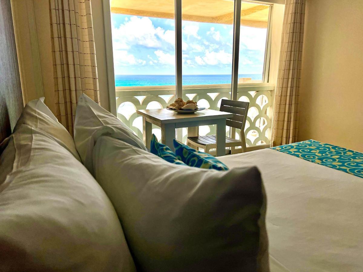 Beachside Apartments Cancún Esterno foto