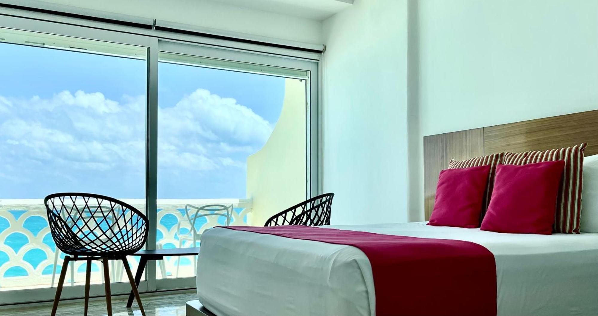Beachside Apartments Cancún Esterno foto